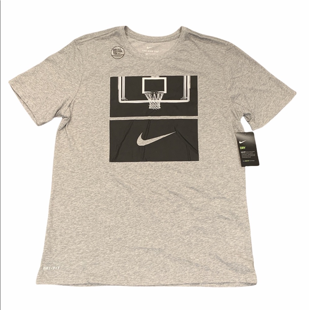 Nike Men’s Basketball Hoop Graphic T Shirt - L (NWT)